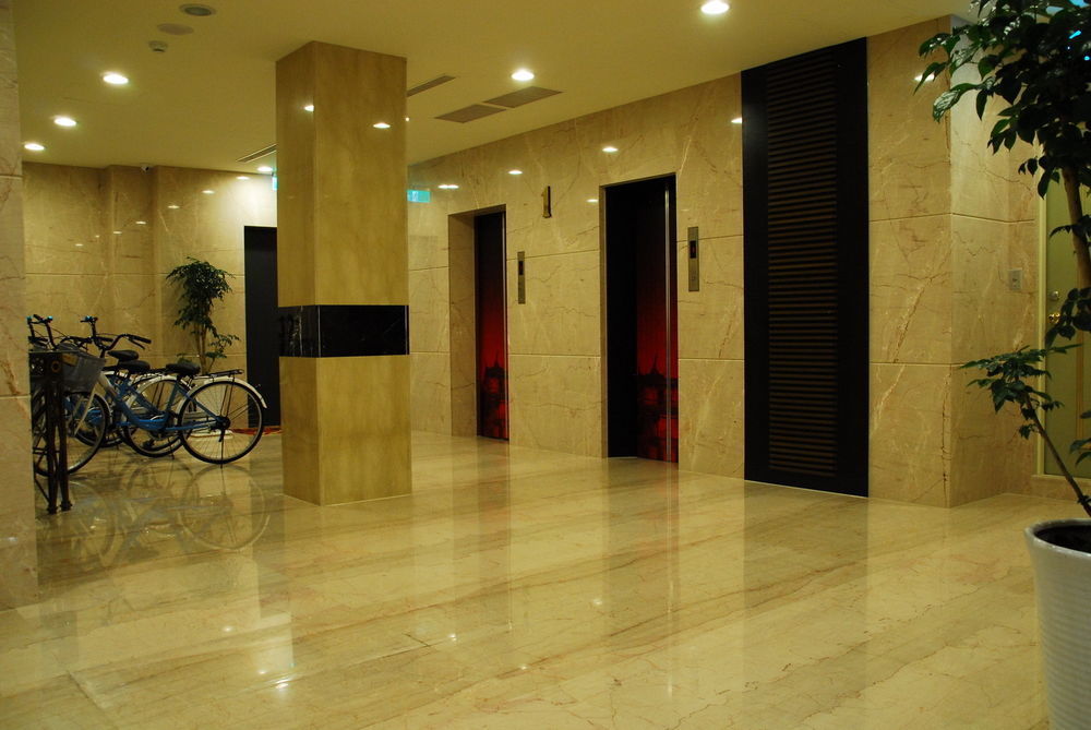 Maple Hotel Tainan Luaran gambar