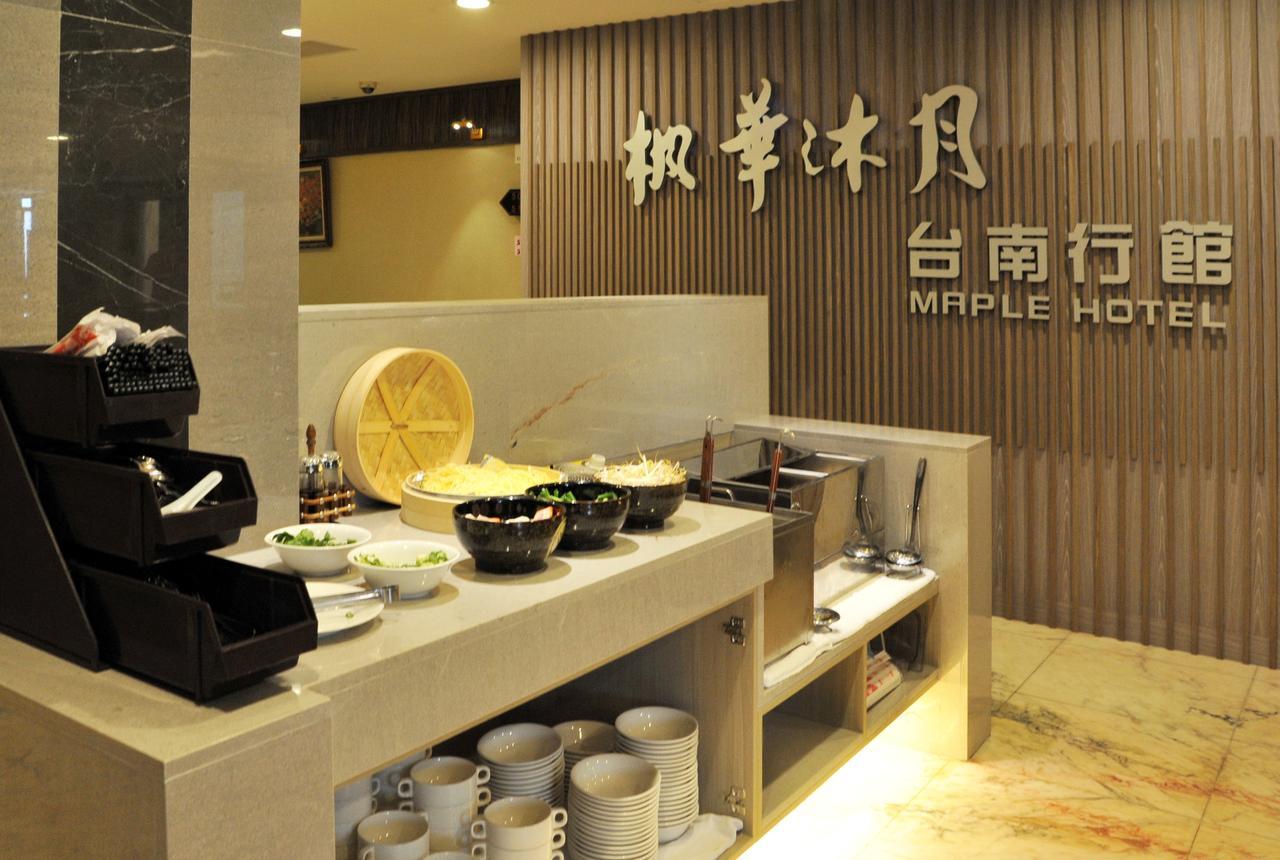 Maple Hotel Tainan Luaran gambar
